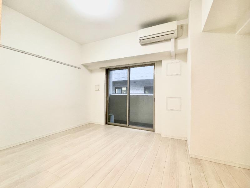 居室・リビング　※別部屋参考写真