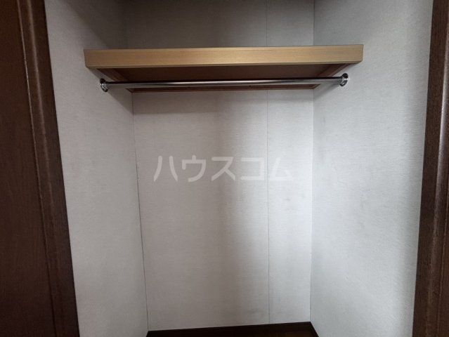 船橋市夏見1丁目戸建ての内装写真