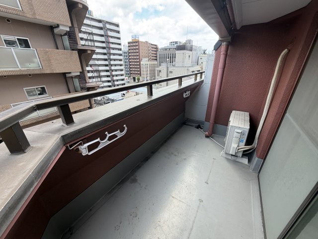 難波リーガルハウスの内装写真