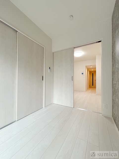居室・リビング　同施工の参考写真です
