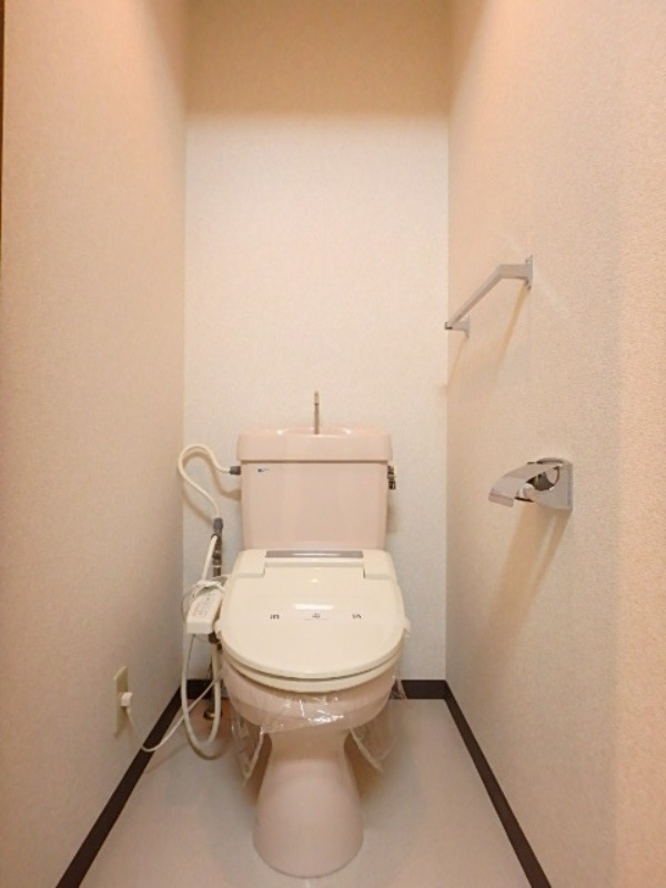 トイレ　図面と現状に相違がある場合には現状を優先