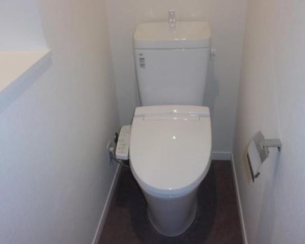 トイレ　落ち着いたトイレです