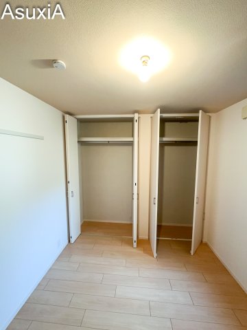 収納　別タイプのお部屋の写真です