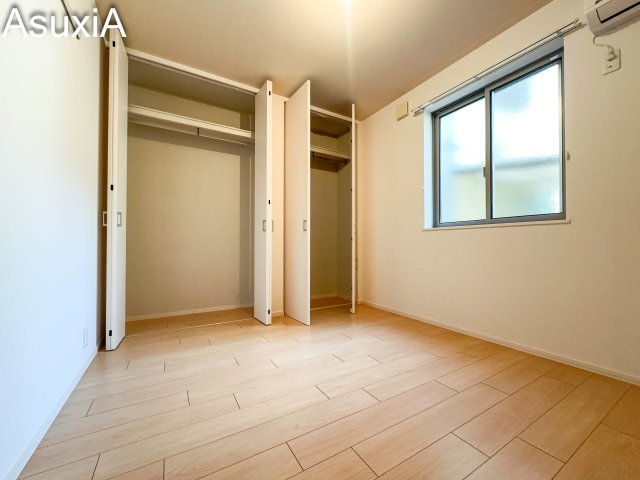 居室・リビング　別タイプのお部屋の写真です