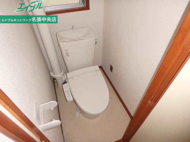 トイレ　写真は同物件・別室の写真です