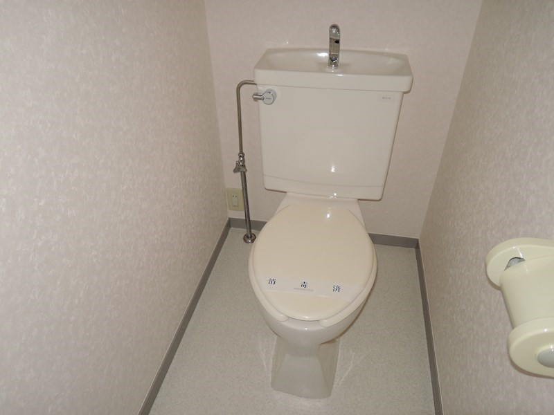 トイレ　トイレ