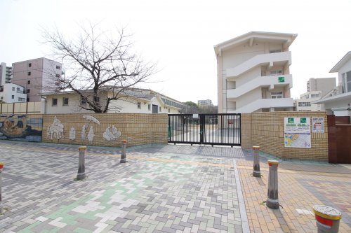 小学校　堺市立市小学校（小学校）まで580m