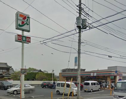コンビニ　セブンイレブン浦和内谷４丁目店（コンビニ）まで490m