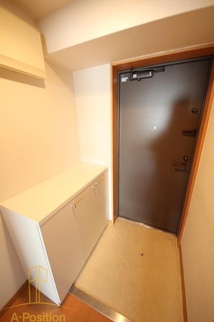 玄関　ONE ROOF FLAT FUKUSHIMA