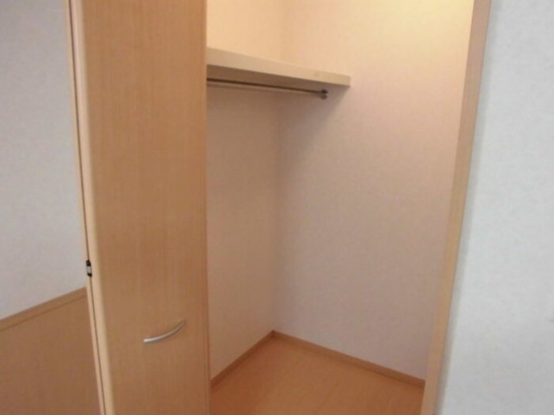 収納　図面と現状に相違がある場合には現状を優先