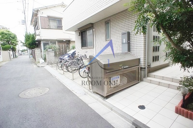 その他共有部分　敷地内ゴミ置き場です。