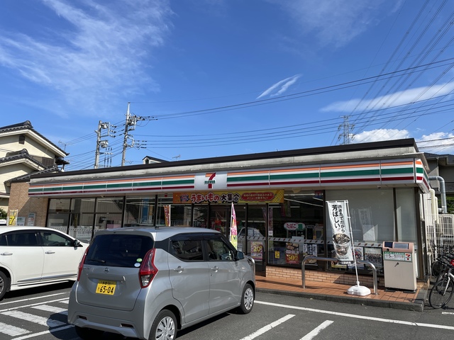 コンビニ　セブンイレブン八王子東中野店（コンビニ）まで614m