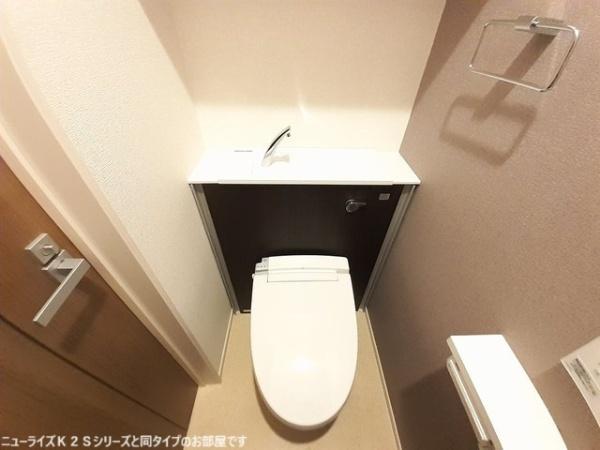 近鉄南大阪線 河内松原駅 徒歩31分 2階建 新築のトイレ写真