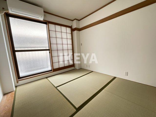 天神橋7貸家の居間写真