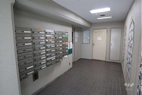 ＪＲ山手線 代々木駅 徒歩4分 11階建 築44年の外観写真