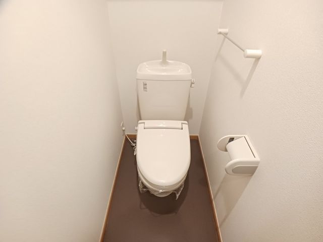 コメンサールのトイレ写真