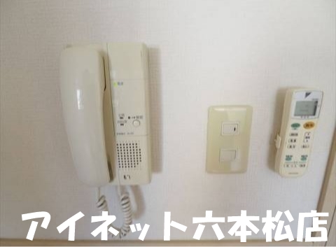 セキュリティ　誰か来ても安心ですね。