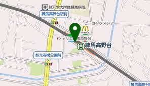 コンビニ　ファミリーマートトモニー練馬高野台駅／S店（コンビニ）まで144m