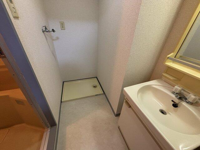 洗面設備　広い洗面スペース
