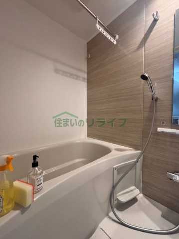 都営大江戸線 西新宿五丁目駅 徒歩11分 5階建 築3年の風呂写真