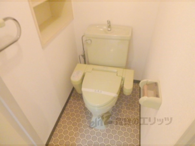 エイブル創久五条大宮のトイレ写真