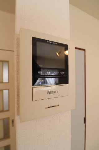 セキュリティ　TVモニター付きで安心です☆