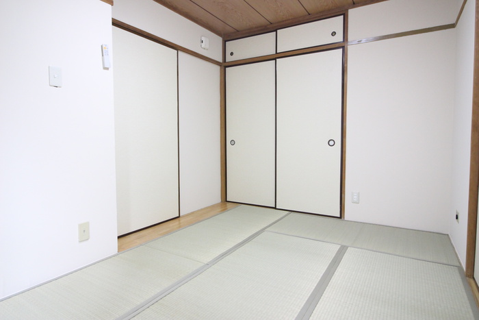 アテイ目白台の居間写真