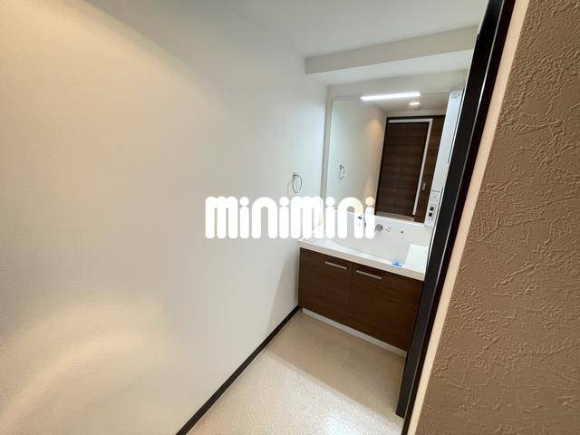 洗面設備　※同タイプのお部屋の写真です。