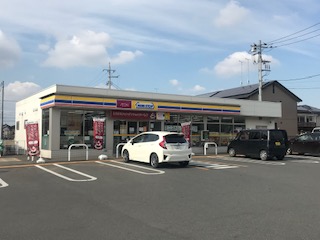 コンビニ　ミニストップ下野下古山店（コンビニ）まで418m