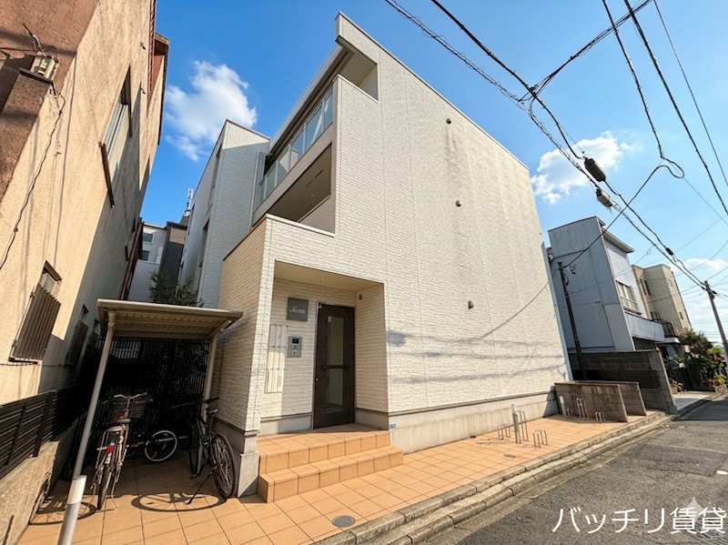 あおなみ線 ささしまライブ駅 徒歩8分 築8年