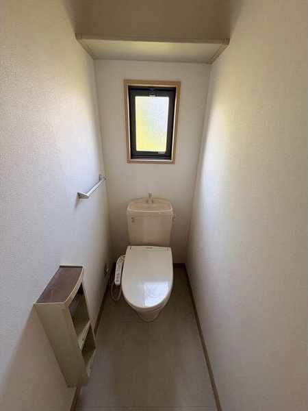 名鉄名古屋本線 丸ノ内駅 徒歩9分 2階建 築24年のトイレ写真