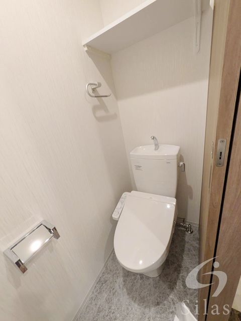 ＪＲ東海道本線 塚本駅 徒歩12分 10階建 築1年のトイレ写真