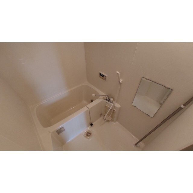 アンプルールフェールオロールの風呂写真