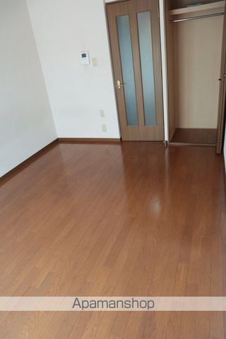 ＪＲ阪和線 百舌鳥駅 徒歩12分 2階建 築26年の居間写真