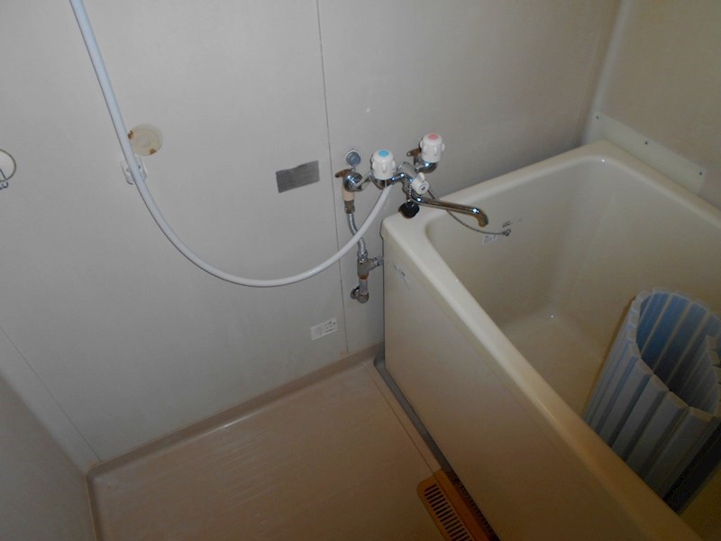 バス・シャワールーム　別部屋参考写真
