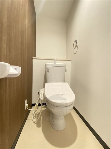 メゾンさかもとのトイレ写真