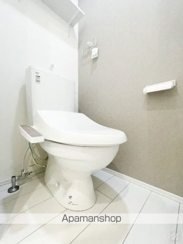 京成押上線 押上駅 徒歩11分 4階建 築1年のトイレ写真