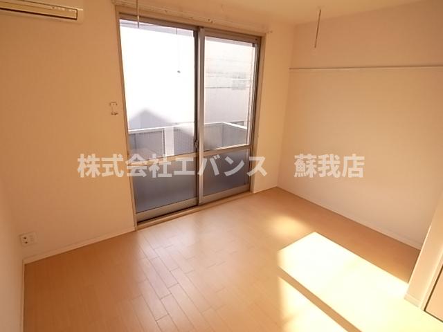 居室・リビング　ゆったりとした居間です
