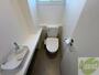 トイレ　こちらはトイレです。清潔感があり、安心して使用できます。