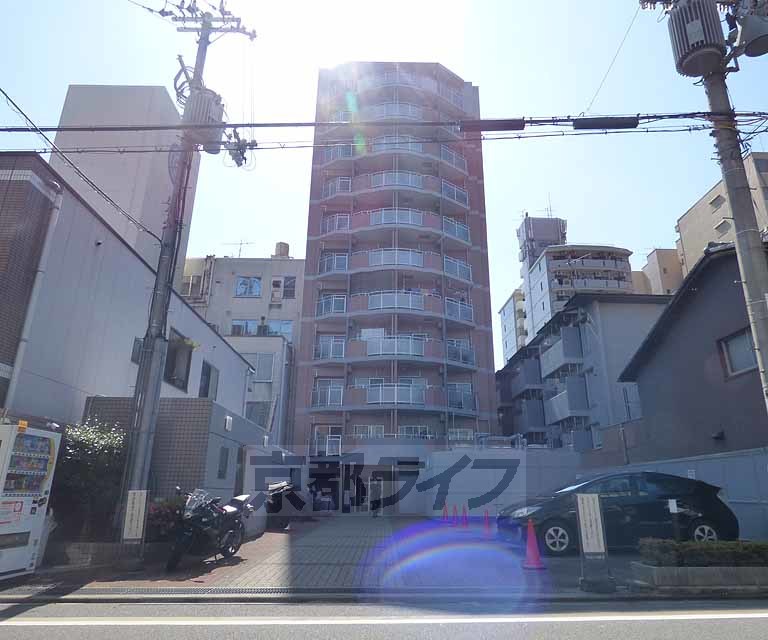 アクシルコート京都二条の外観写真
