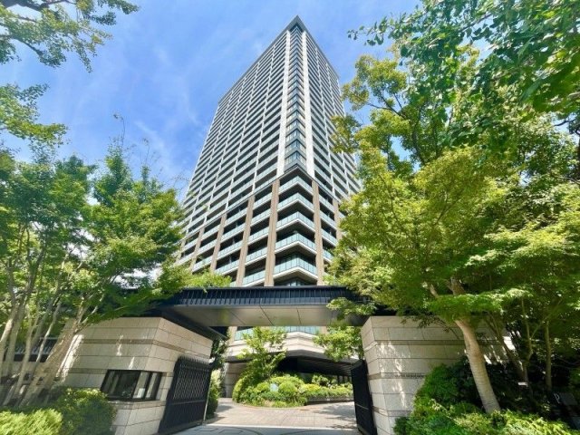 建物外観　落ち着いた雰囲気の外観です