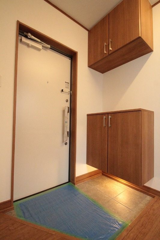 玄関　メゾンフルール　板橋区氷川町