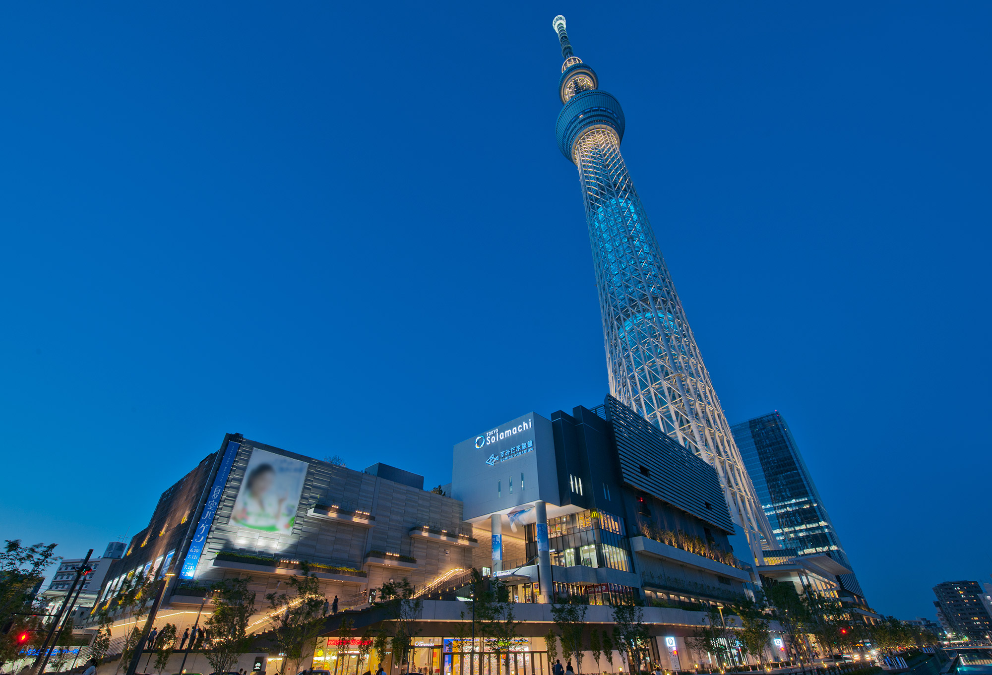 ショッピングセンター　東京スカイツリータウン（ショッピングセンター）まで946m