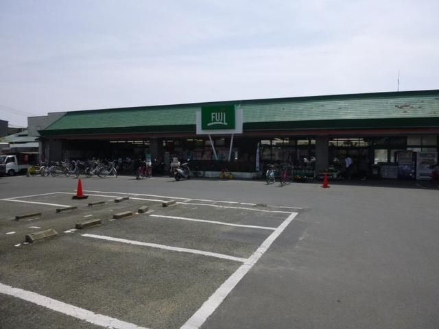 スーパー　Ｆｕｊｉ鶴嶺店（スーパー）まで2085m