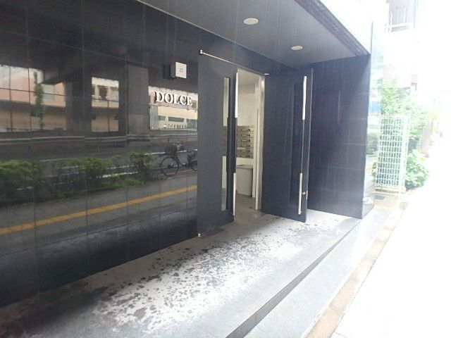 エントランス　ドルチェ池袋NORTH・弐番館nc　板橋区仲宿58