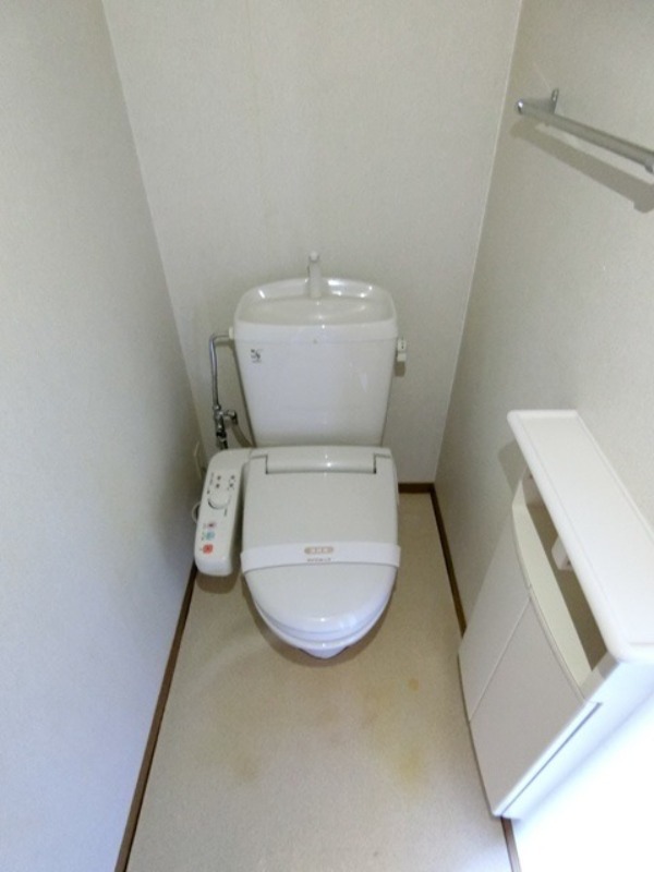 トイレ　図面と現状に相違がある場合には現状を優先