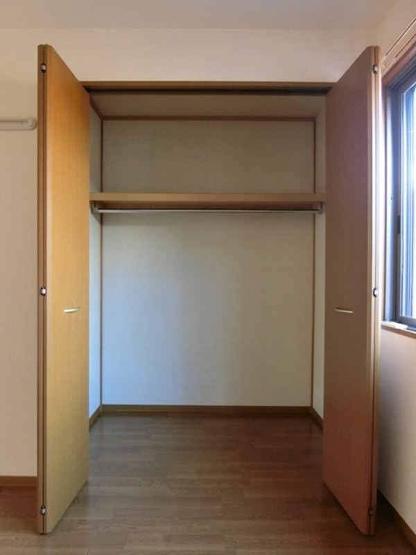 収納　図面と現状に相違がある場合には現状を優先