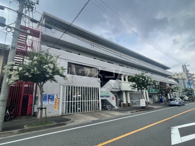 名古屋市西区香呑町のマンションの建物外観