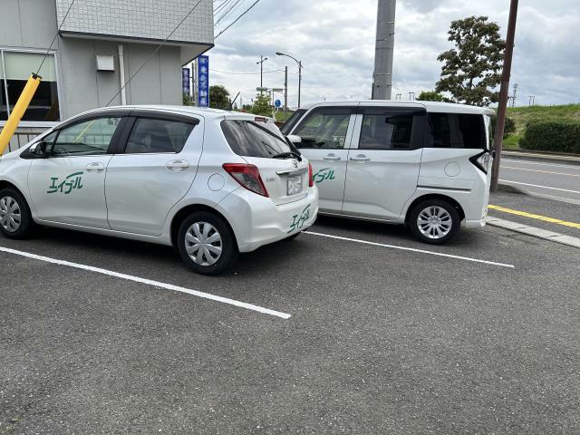 【郡山市安積町日出山のアパートの駐車場】