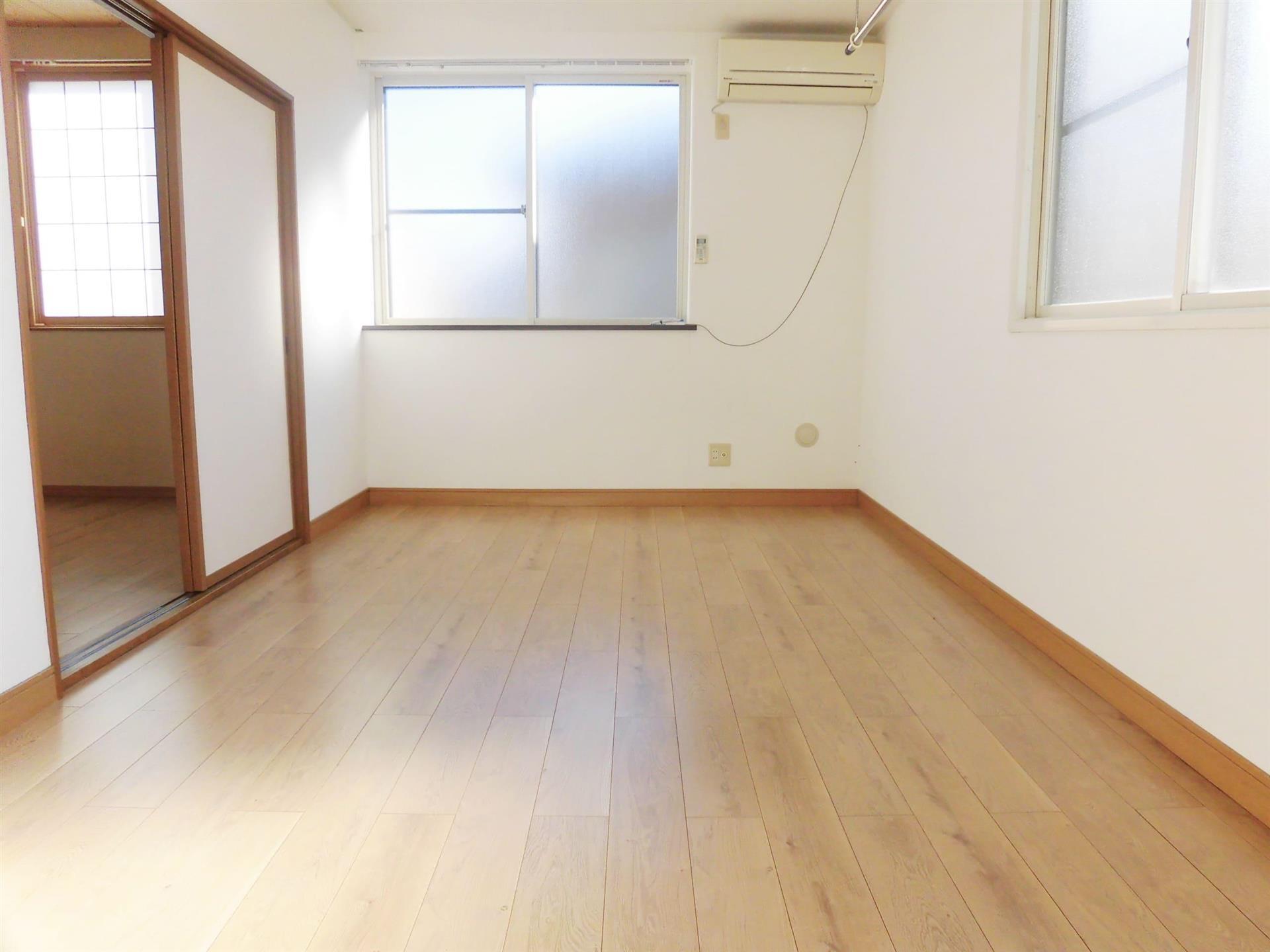 居室・リビング　洋室